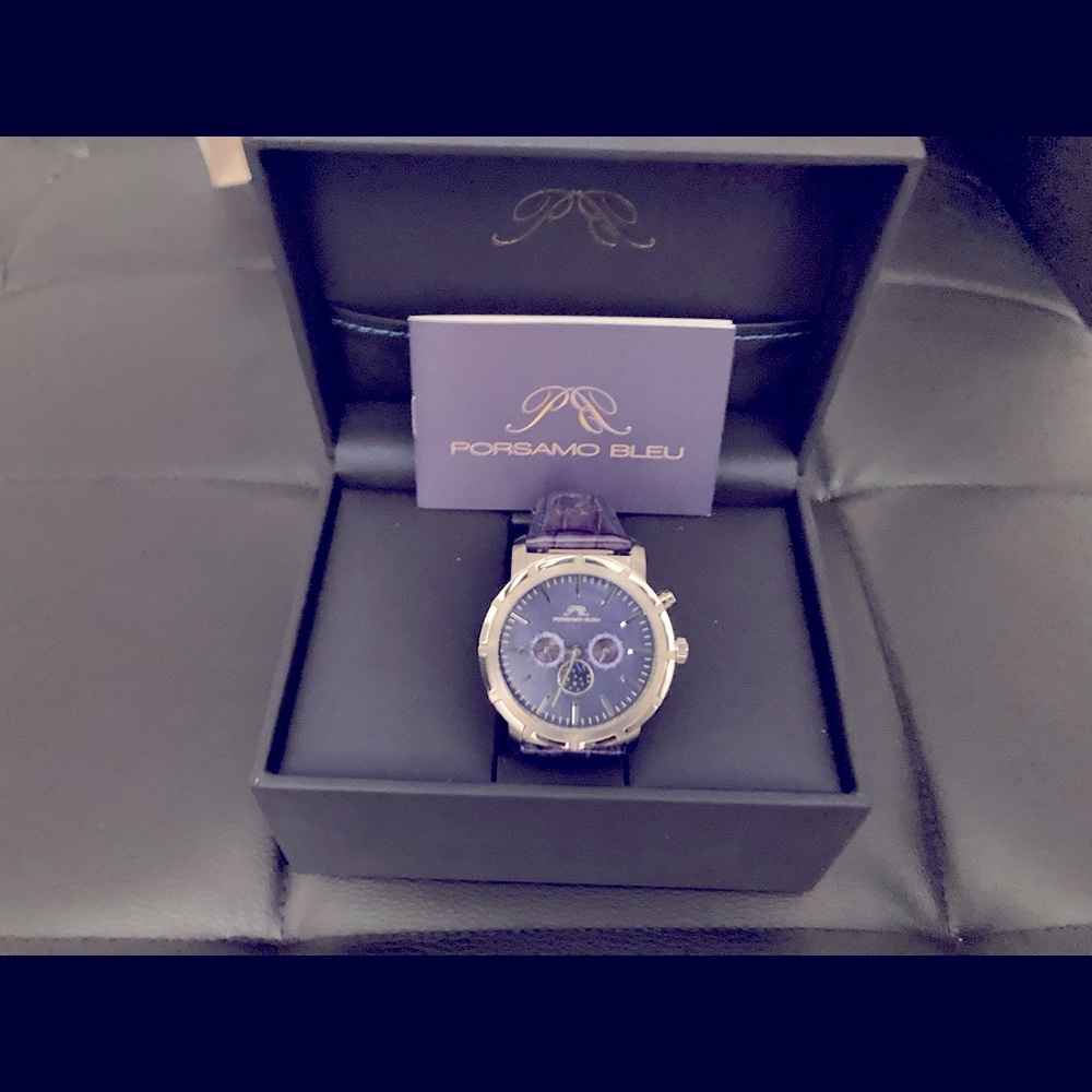 Porsamo Bleu New York Moon watch